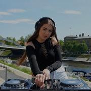 7 40 Techno