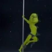 Shrek Dancing Goes Really Well With Sweet Dreams