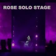 Rose Blackpink Singing Can T Help Falling In Love Blackpink Concert