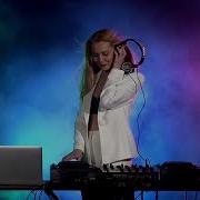 Suzanna Remix