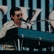 Arctic Monkeys Live