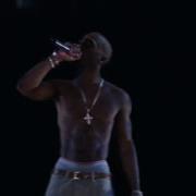 2Pac S Hologram Hail Mary 2 Of Amerikaz Most Wanted Live At Coachella