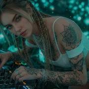 Melodic Techno Uplifting Vocal