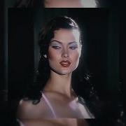 Shalom Harlow Bounce Funk