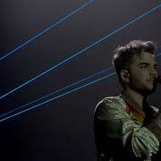 Queen And Adam Lambert Who Wants To Live Forever