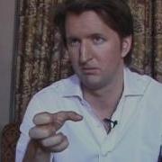 Tom Hooper