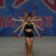 Dancing Together 047