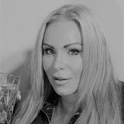 Erika Lady Luck 1993