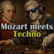 Mozart Meets Minimal Melodyc Techno